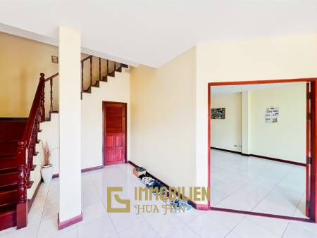 560 Kvm 4 Seng 3 Bad Villa for Salg