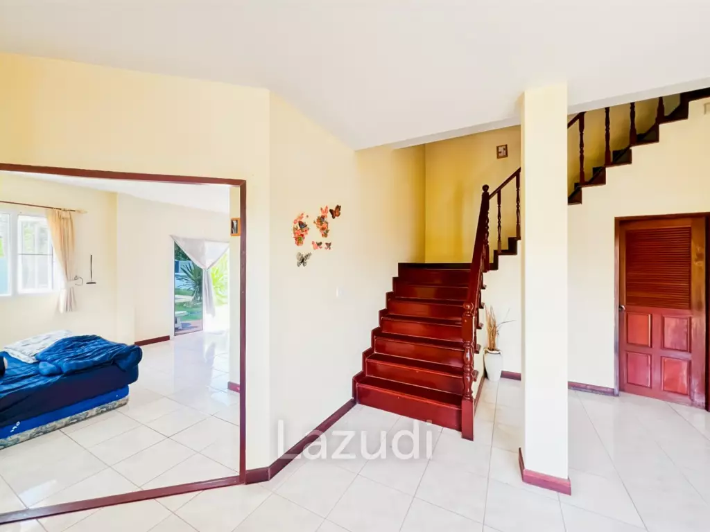 267 sqm 4-Bed Pool Villa in Tropical Hill Hua Hin