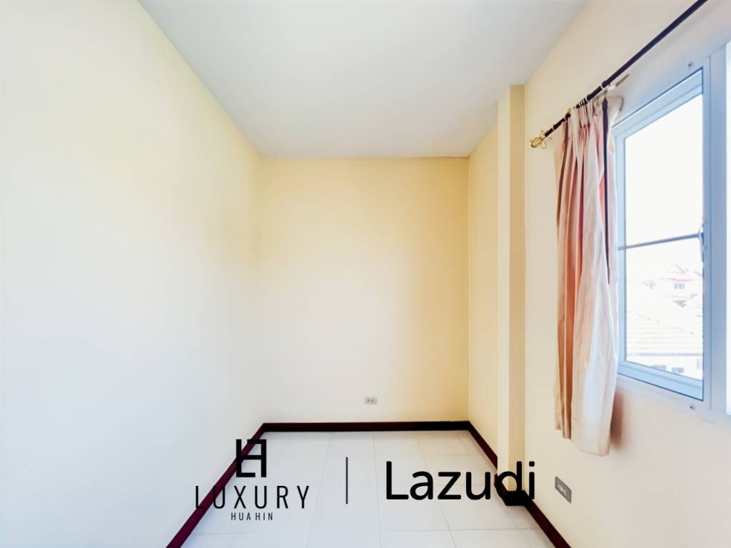 4 спальни / частный бассейн / участок 560 кв. м