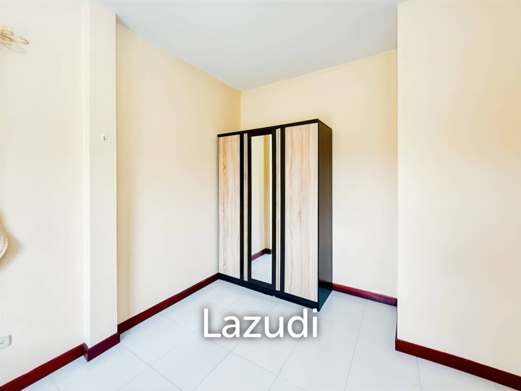 267 sqm 4-Bed Pool Villa in Tropical Hill Hua Hin