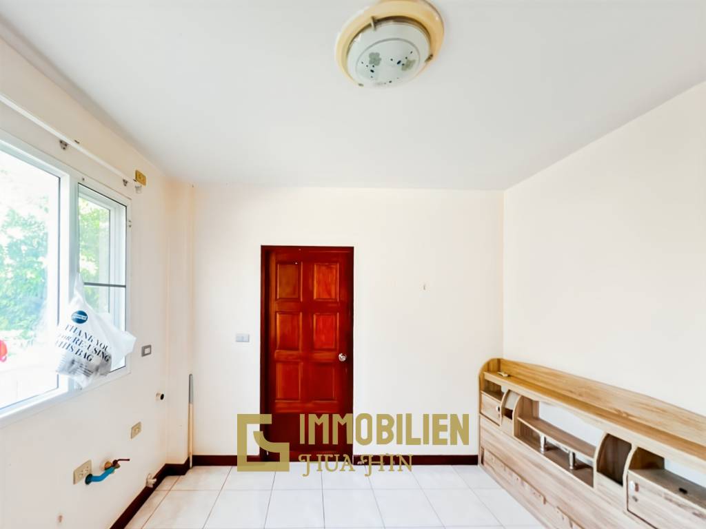 560 Kvm 4 Seng 3 Bad Villa for Salg