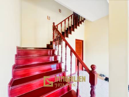 560 Kvm 4 Seng 3 Bad Villa for Salg