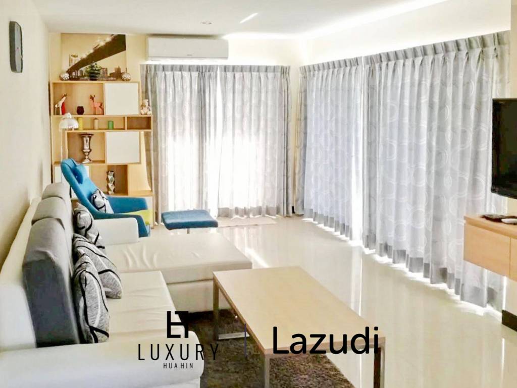 90 metro cuadrado 2 ` 2 Baño Condominio de Venta