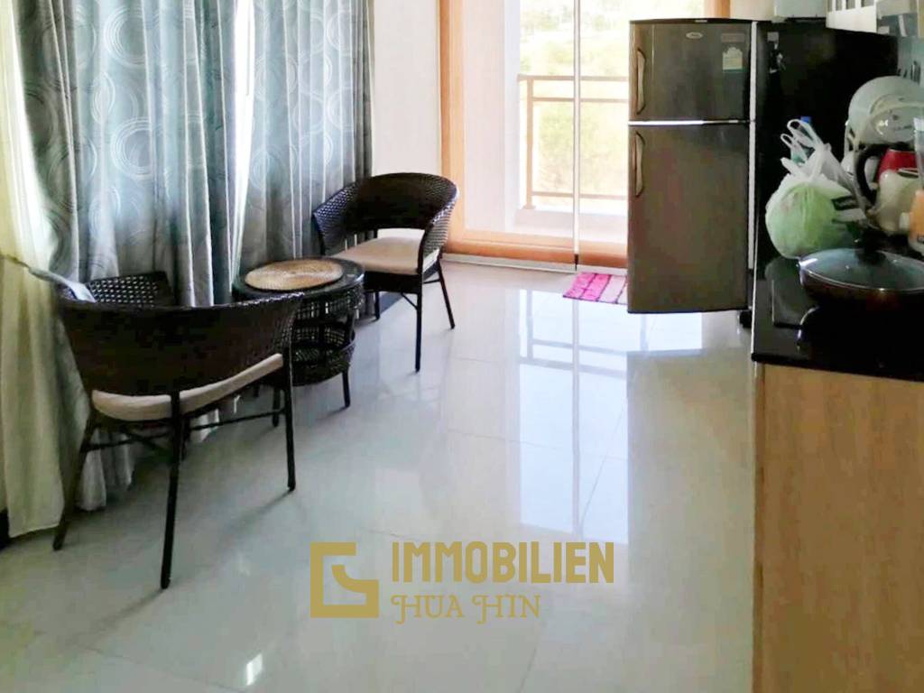 Жилая площадь 90 кв.м / 2 спальни / недалеко от города