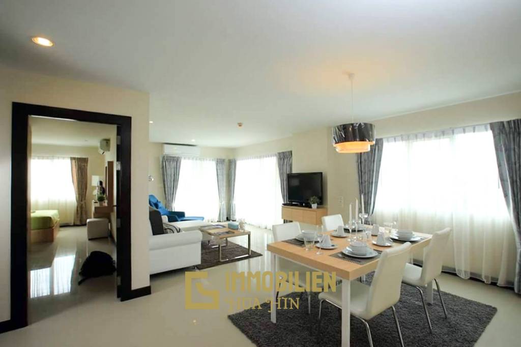 Жилая площадь 90 кв.м / 2 спальни / недалеко от города