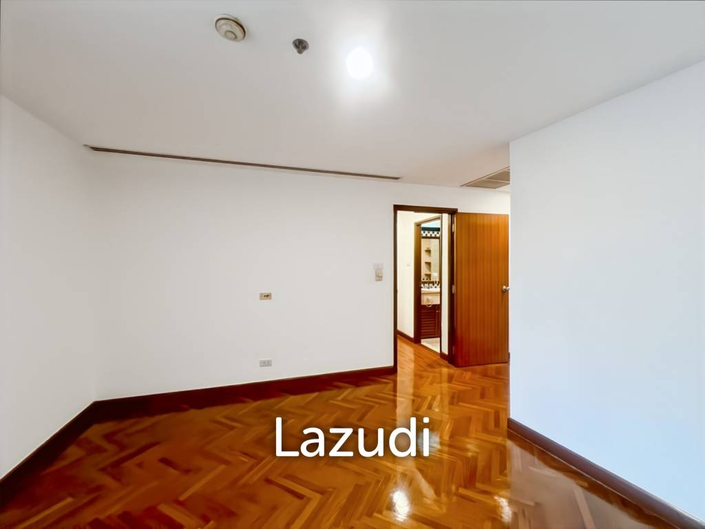 105 sqm 2 Bedroom Condo in Baan Sansaran Hua Hin