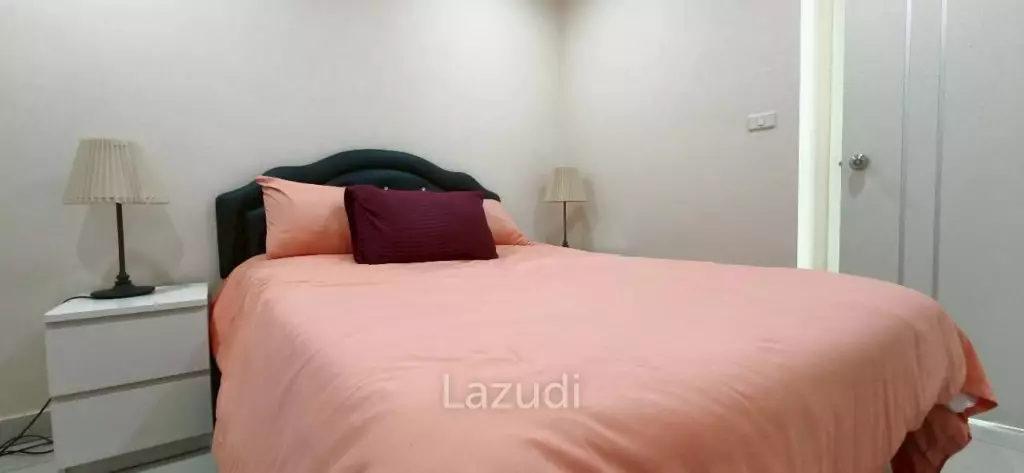 2-Bedroom Condo for Rent Siam Oriental Plaza, Pratumnak Hill