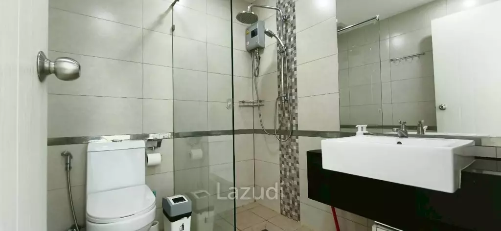 2-Bedroom Condo for Rent Siam Oriental Plaza, Pratumnak Hill