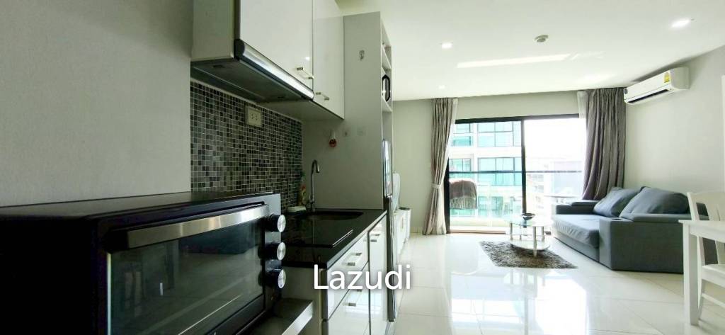 2-Bedroom Condo for Rent Siam Oriental Plaza, Pratumnak Hill