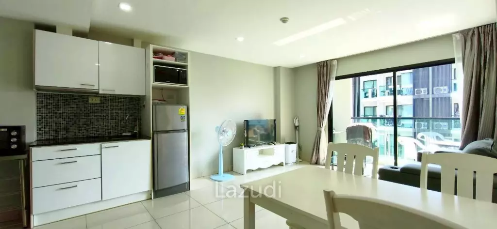 2-Bedroom Condo for Rent Siam Oriental Plaza, Pratumnak Hill