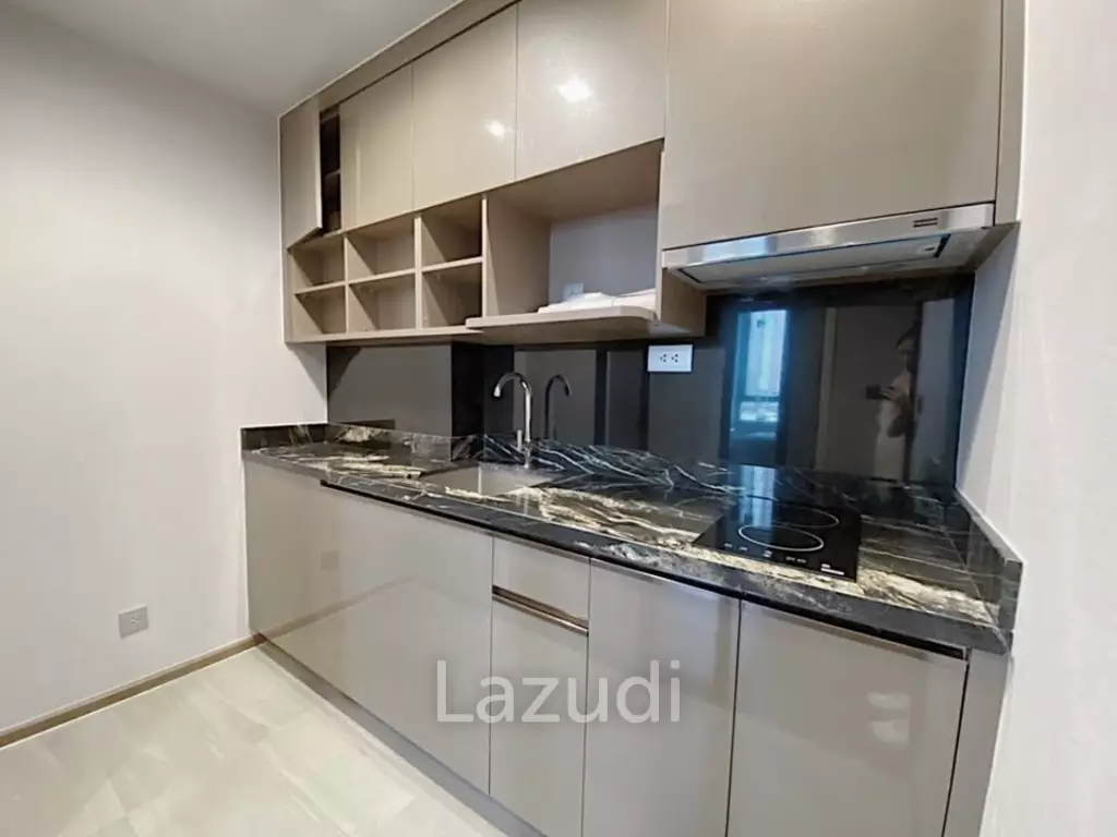 45 sqm modern 1 bedroom condo on 14th floor Ideo Q Sukhumvit 36 Khlong Toei Bangkok