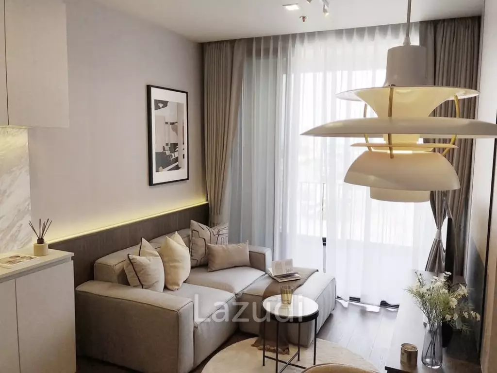 45 sqm modern 1 bedroom condo on 14th floor Ideo Q Sukhumvit 36 Khlong Toei Bangkok