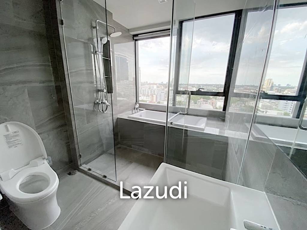45 sqm modern 1 bedroom condo on 14th floor Ideo Q Sukhumvit 36 Khlong Toei Bangkok