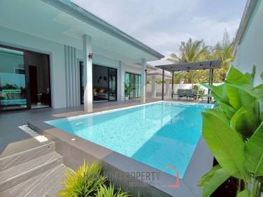 PHU SKY VILLA : 3 BED POOL VILLA