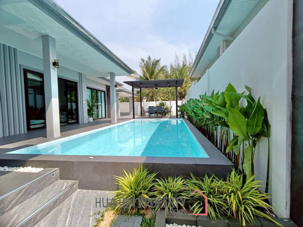 PHU SKY VILLA : 3 BED POOL VILLA