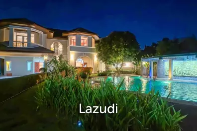 Spacious 7-bedroom private pool villa in Kathu near Patong and golf courses