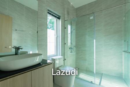 298 sqm New Modern pool villa in Thap Tai Hua Hin