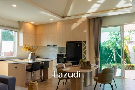 298 sqm New Modern pool villa in Thap Tai Hua Hin