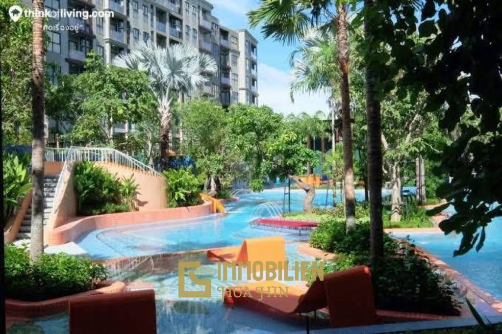 8 этаж / квартира-студия / балкон