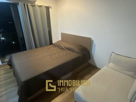 8 этаж / квартира-студия / балкон