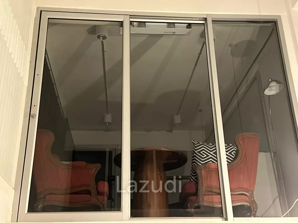 URGENT! Prime Sukhumvit 44 Location | Restaurant-Ready | No Key Money