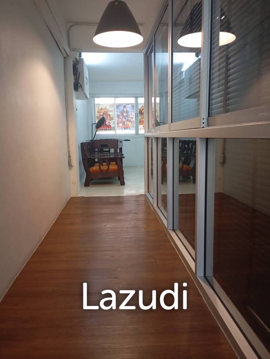 URGENT! Prime Sukhumvit 44 Location | Restaurant-Ready | No Key Money
