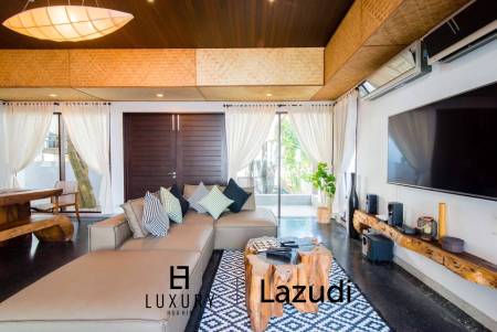 direkte Strandlage / 550 qm Wohnfläche / 4 Schlafzimmer