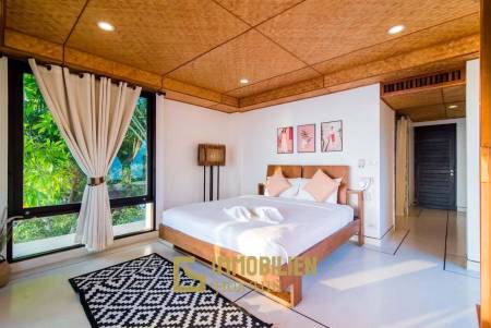 Oceanfront 4 Bedroom Pool Villa in Pran Buri