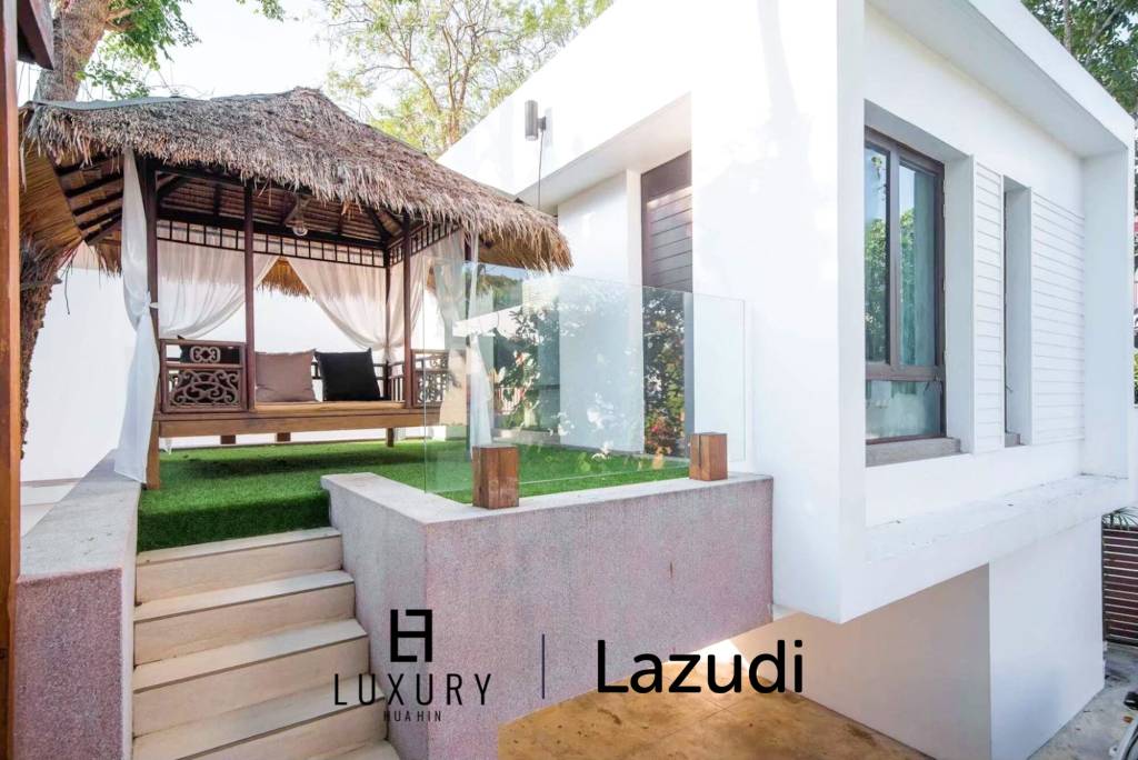 direkte Strandlage / 550 qm Wohnfläche / 4 Schlafzimmer