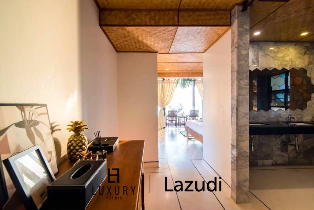 direkte Strandlage / 550 qm Wohnfläche / 4 Schlafzimmer