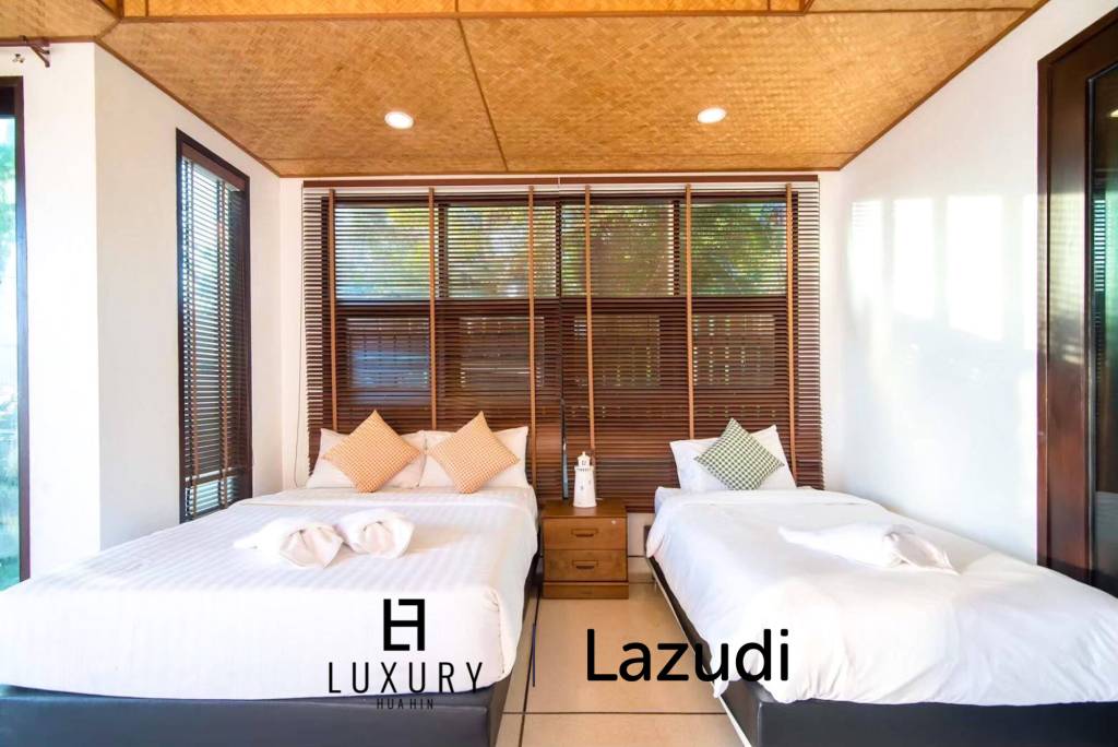 direkte Strandlage / 550 qm Wohnfläche / 4 Schlafzimmer