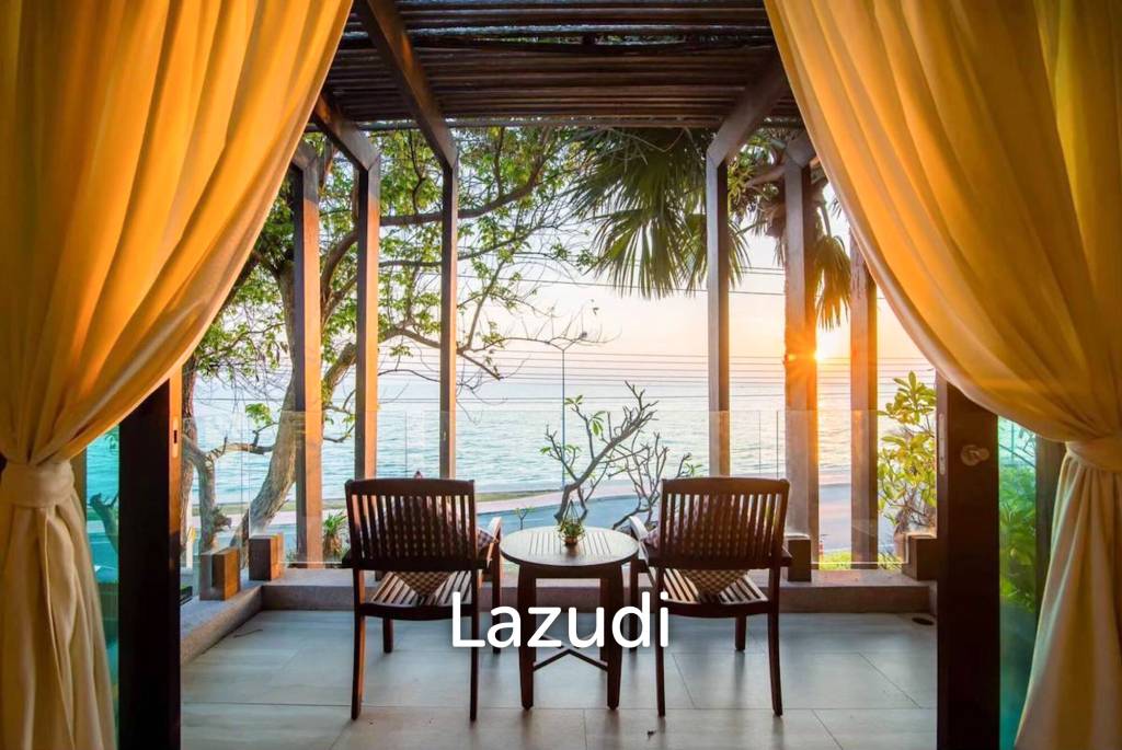 Oceanfront 4 Bedroom Pool Villa in Pran Buri