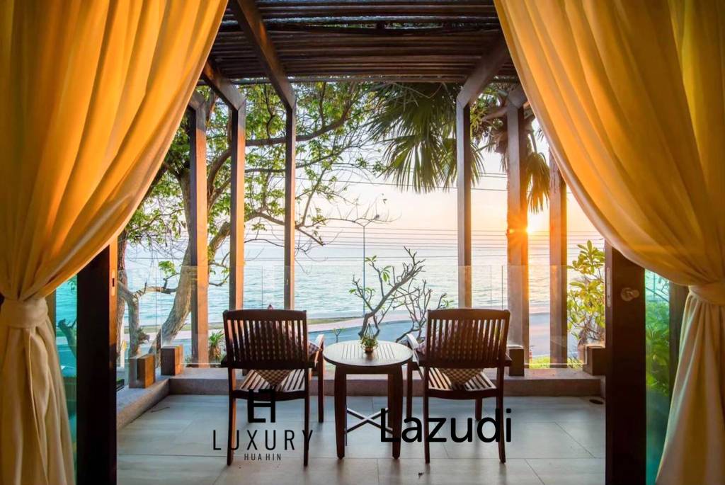 direkte Strandlage / 550 qm Wohnfläche / 4 Schlafzimmer