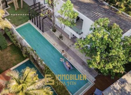 Oceanfront 4 Bedroom Pool Villa in Pran Buri