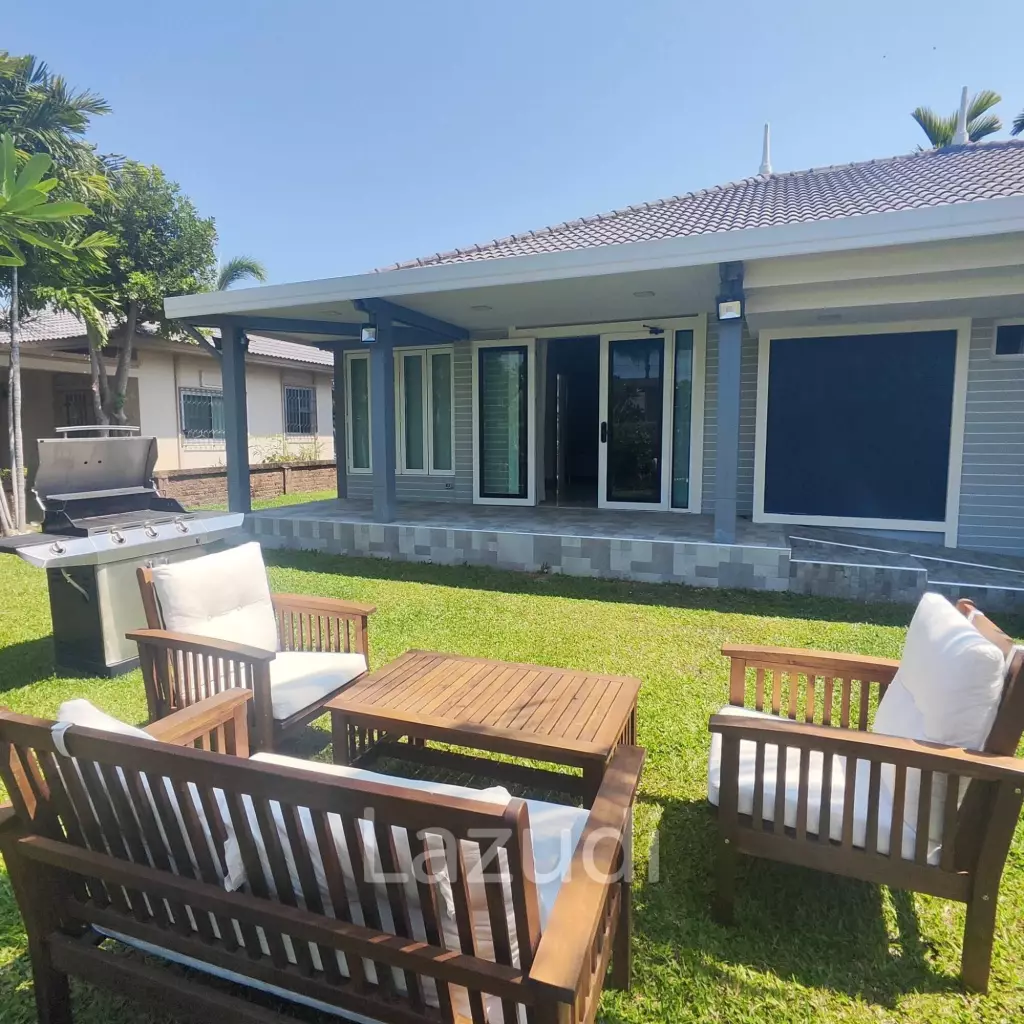 Casa Seaside : Modern detached house with pool in Cha Am