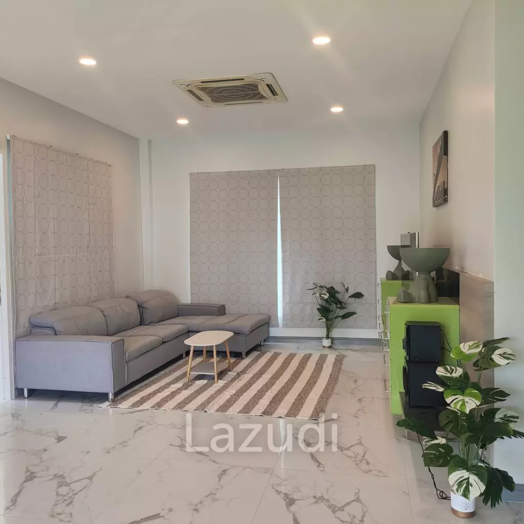 Casa Seaside : Modern detached house with pool in Cha Am