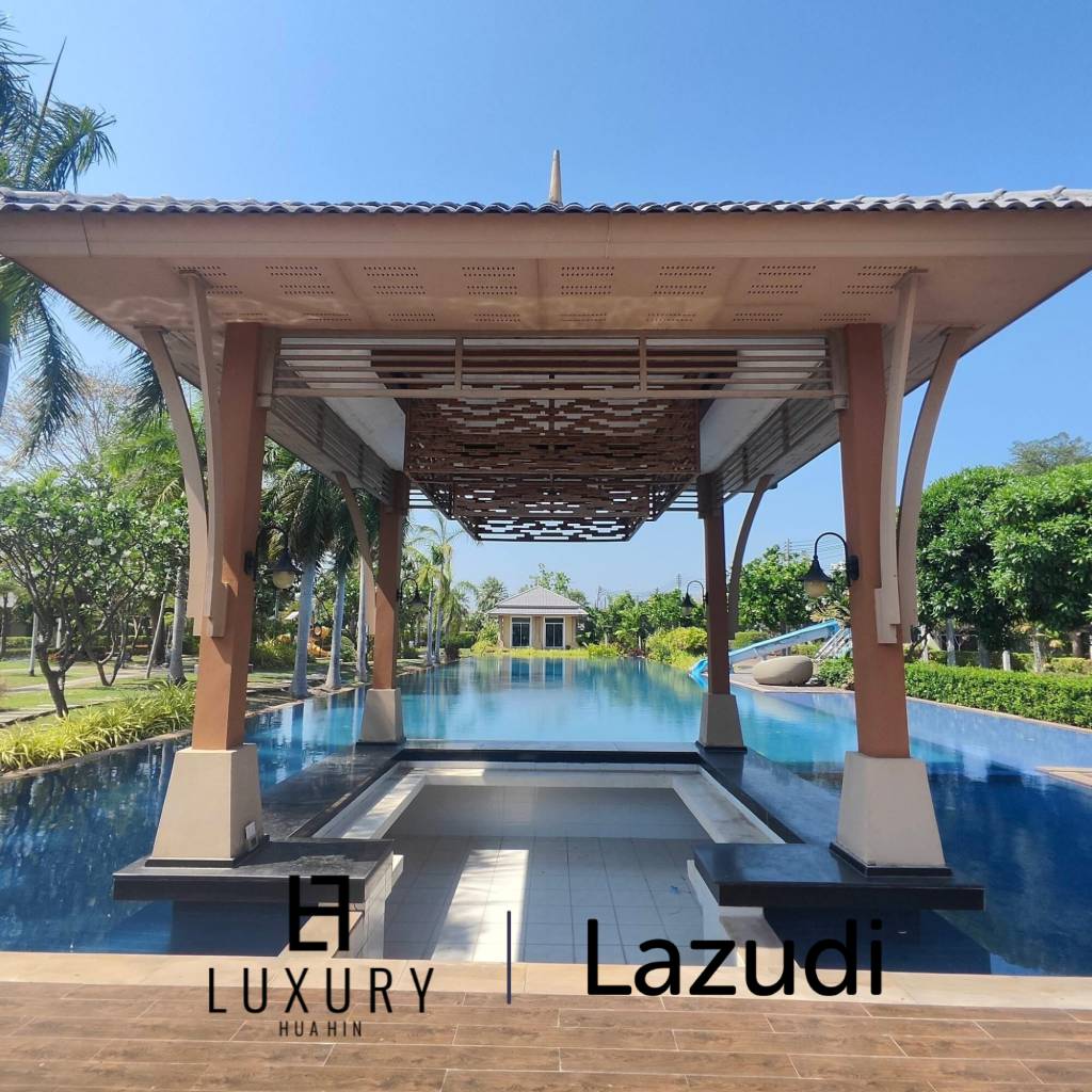 Modern detached house with pool in Cha Am