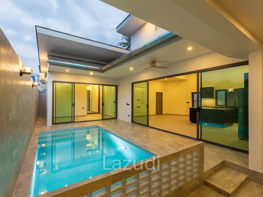 Newly built 3 bedroom pool villa for sale only 5 minutes from Nai harn beach