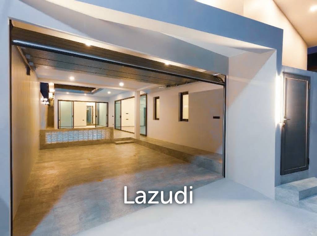 Newly built 3 bedroom pool villa for sale only 5 minutes from Nai harn beach