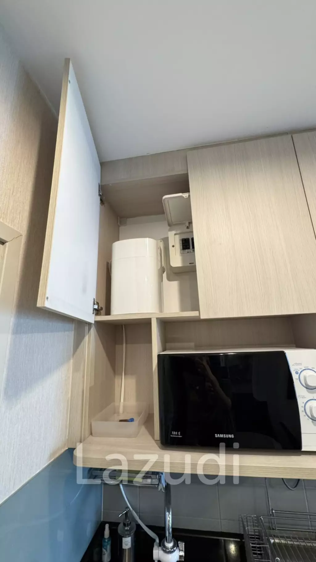 30 sqm 1 Bedroom Condo at Ideo Mobi Sukhumvit Eastgate