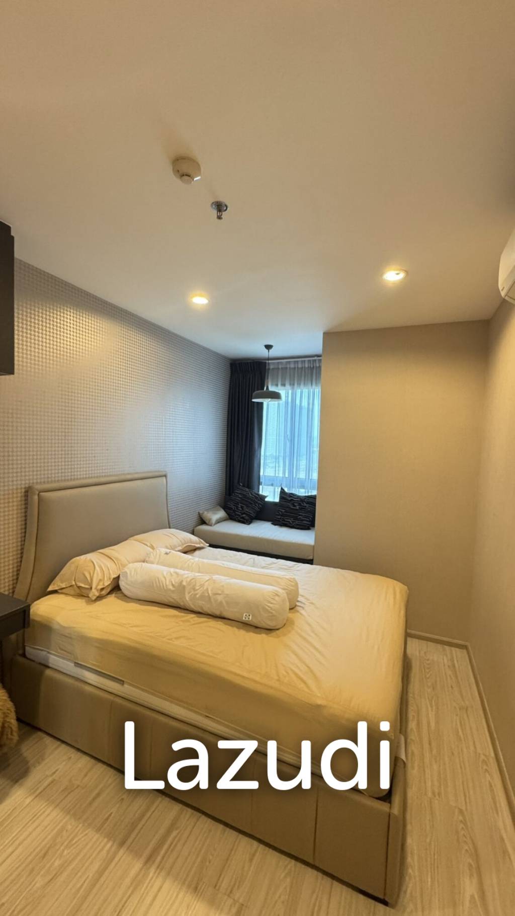 30 sqm 1 Bedroom Condo at Ideo Mobi Sukhumvit Eastgate