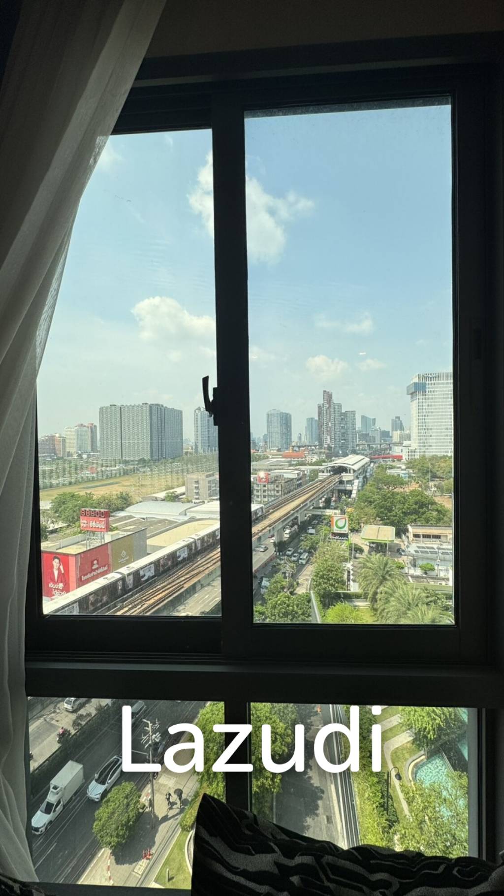 30 sqm 1 Bedroom Condo at Ideo Mobi Sukhumvit Eastgate