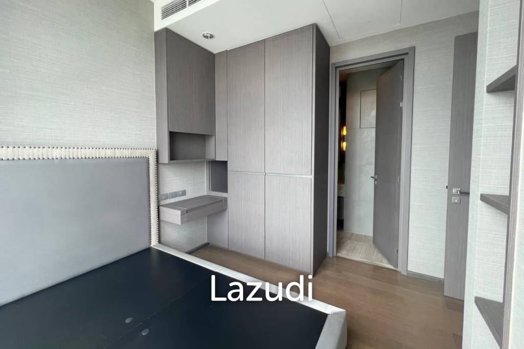 97 sqm 3 Bed condo at The Diplomat Sathorn in Si Lom Bangkok