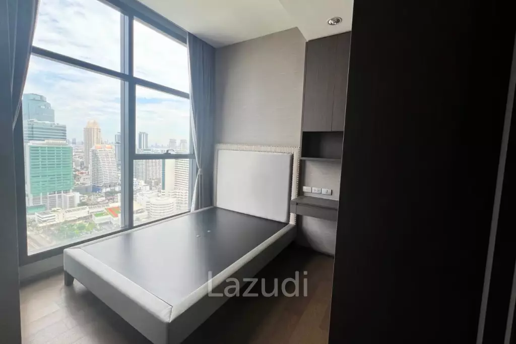 97 sqm 3 Bed condo at The Diplomat Sathorn in Si Lom Bangkok