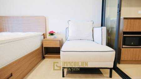 4 этаж / жилая площадь 26 кв.м / балкон