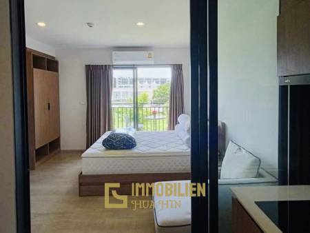 4 этаж / жилая площадь 26 кв.м / балкон