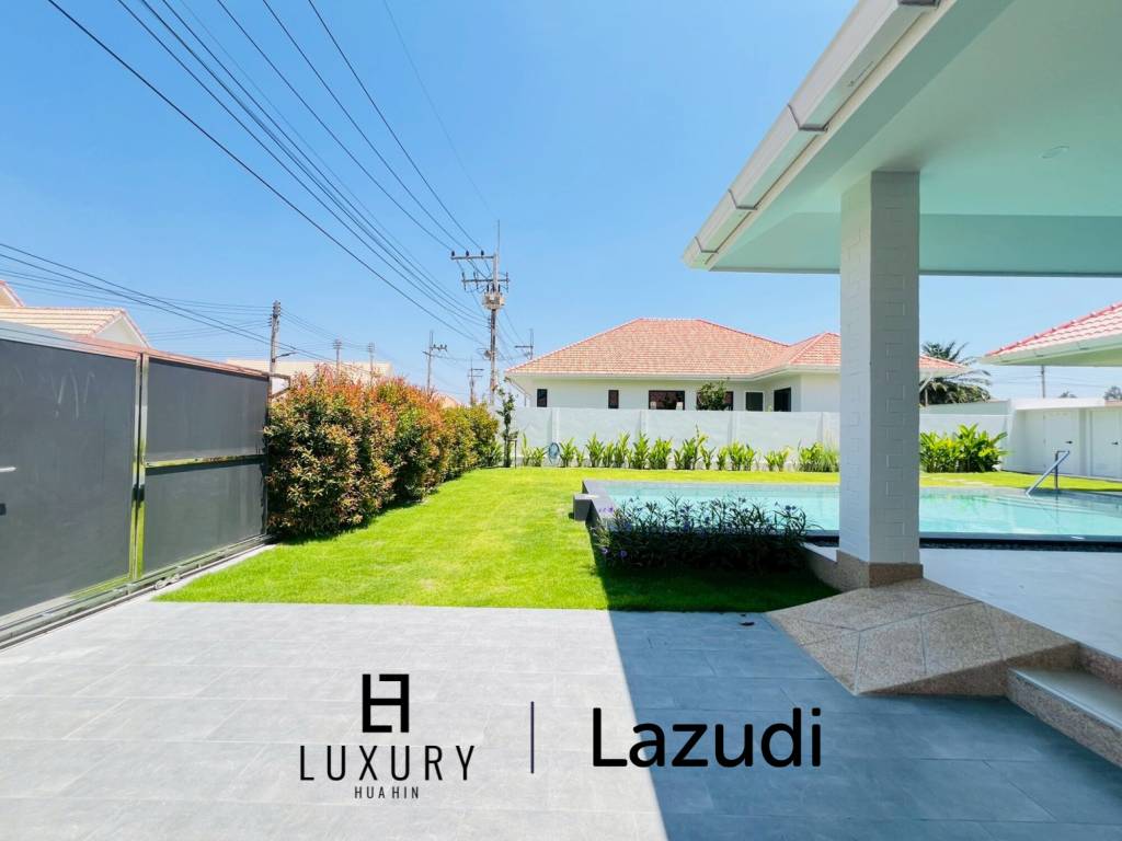 NEU / Pool Villa / 316 qm Wohnfläche