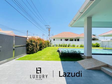 NEU / Pool Villa / 316 qm Wohnfläche