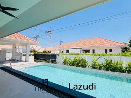 NEU / Pool Villa / 316 qm Wohnfläche