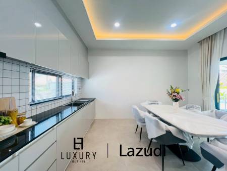 NEU / Pool Villa / 316 qm Wohnfläche